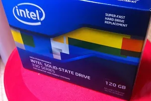 SSDが早くも到着